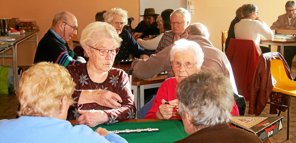 L'après midi jeux avec les bénévoles